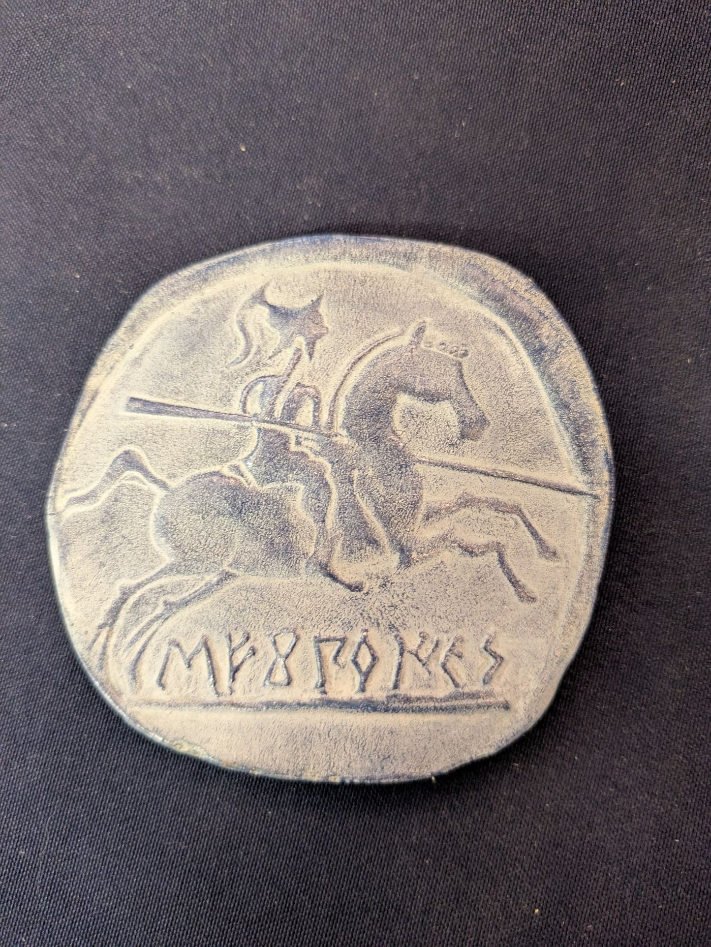 Chevalier (aimanté) – Bleu-gris