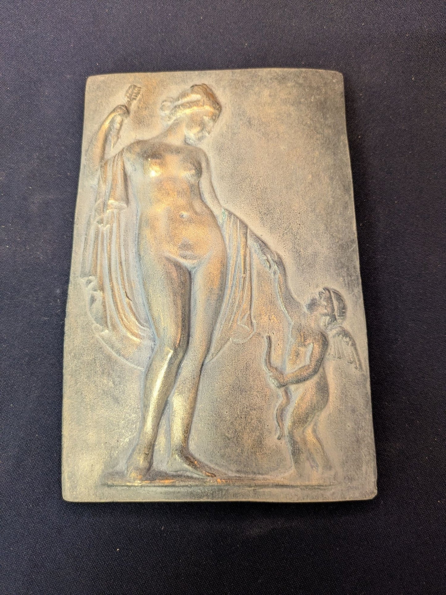 Vénus et Cupidon – Noir-doré
