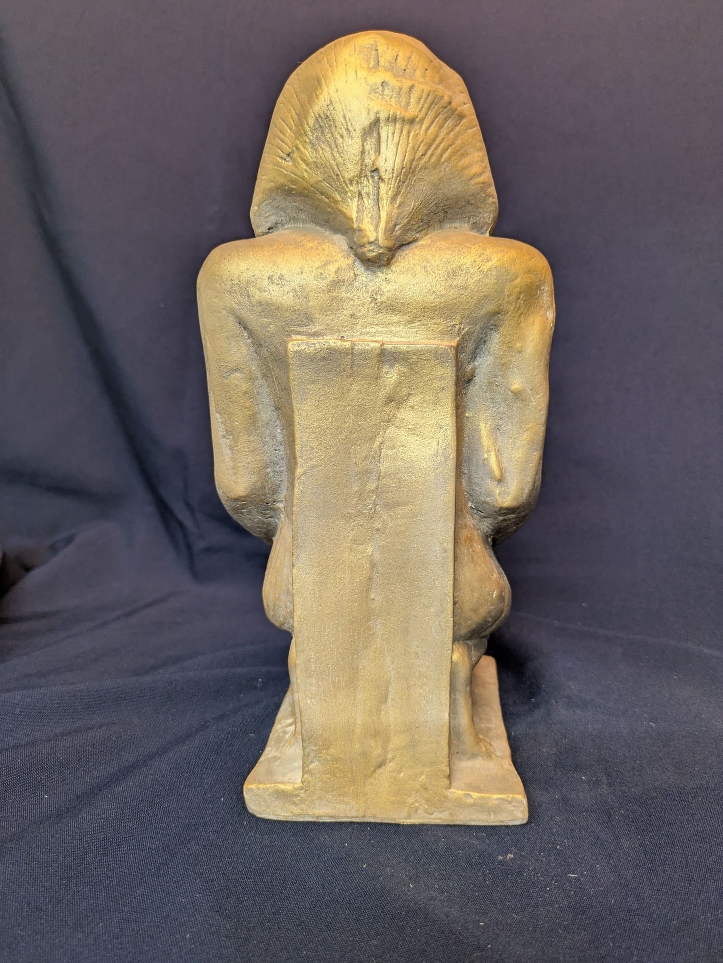 Thoutmosis III – Or – vue B