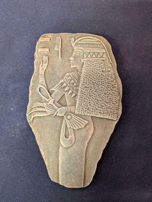Porteuse d’offrandes – Noir (finition beige léger)