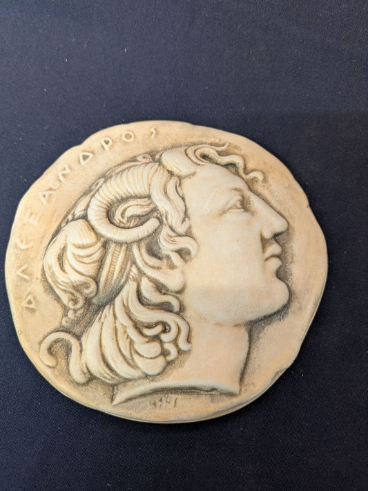 Alexandre (grand médaillon) – Crème et gris
