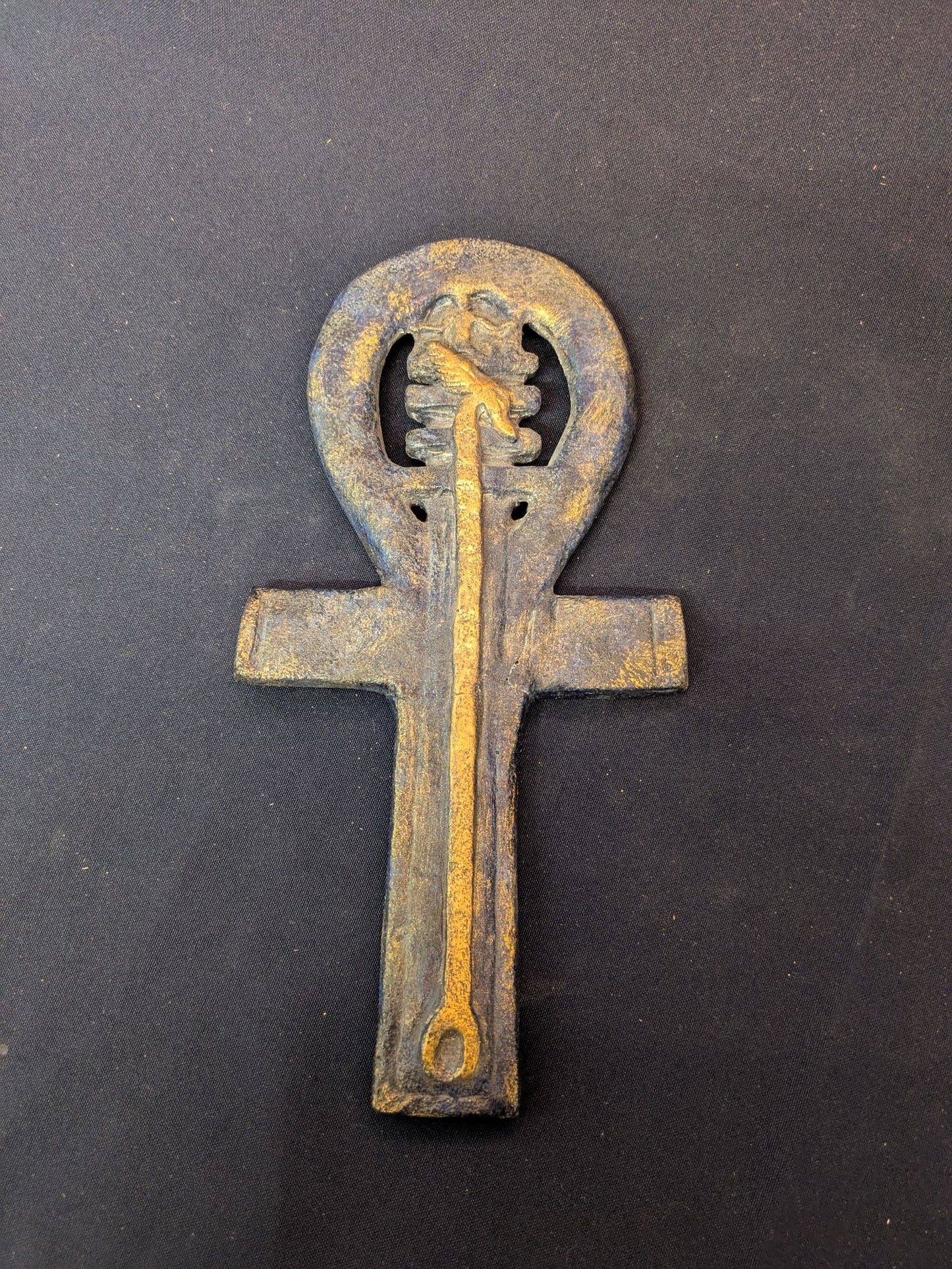 Clé Ankh archéologique – Bleu et doré