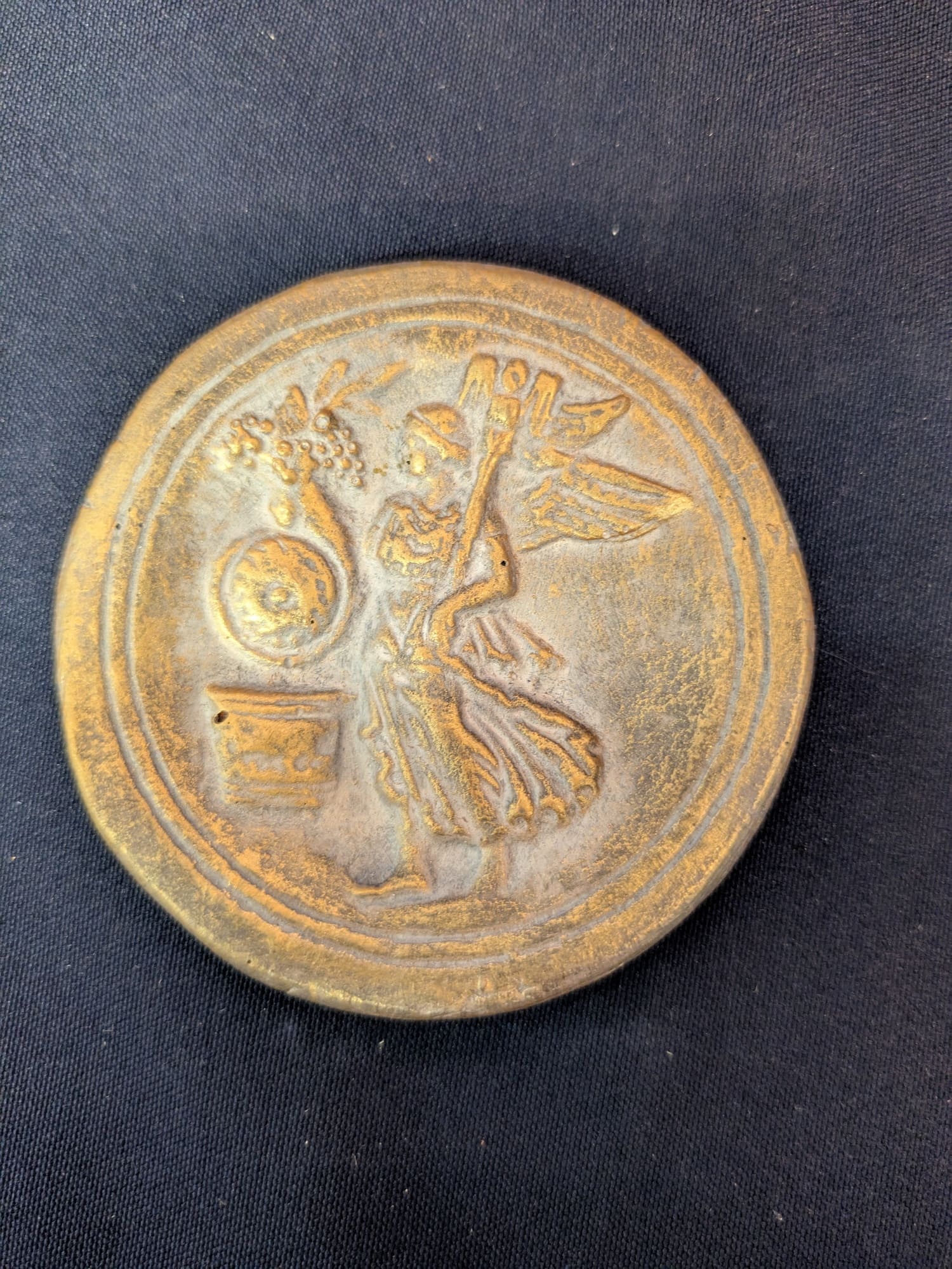 Victoire de Rome (aimanté) – Bronze
