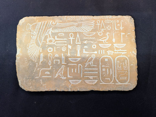 Hiéroglyphes – Gris-beige, finition doré léger, métallisé