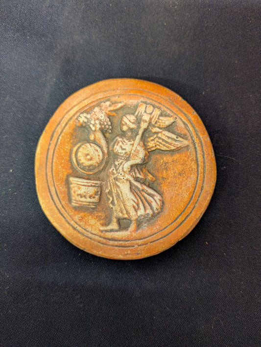 Victoire de Rome – Rouge-orangé, finition gris